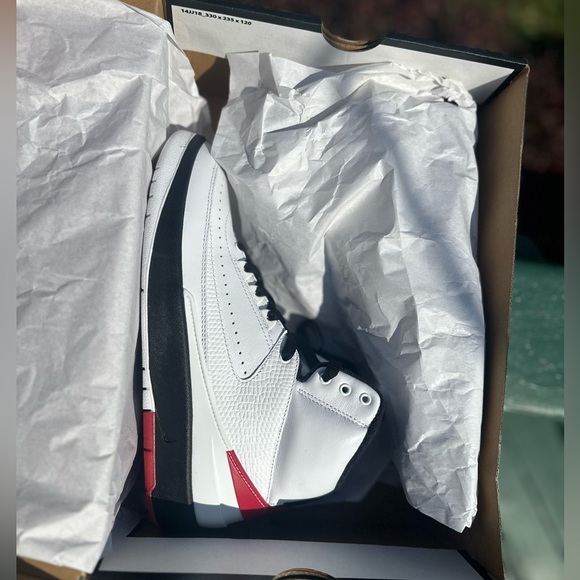 Air Jordan 2 Retro GS Arctic Orange x Just Don | 923840-805  Air Jordan 2 Retro (GS)